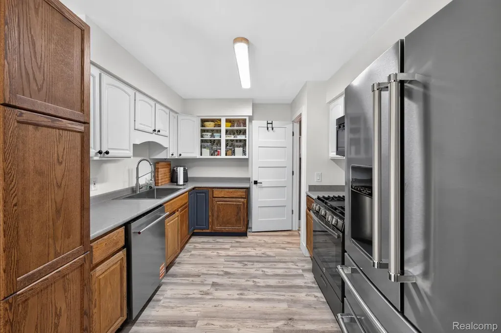 5355 N Seymour Road Flushing Charter Township MI 48433