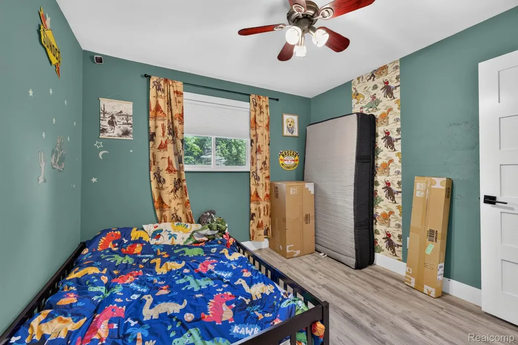 5355 N Seymour Road Flushing Charter Township MI 48433