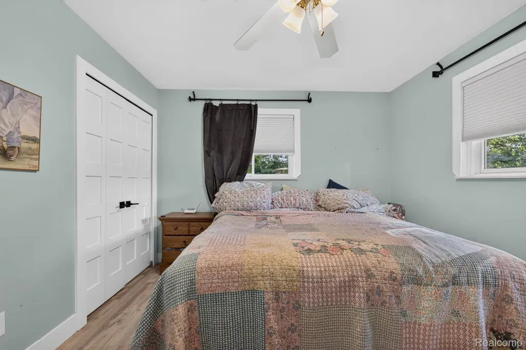 5355 N Seymour Road Flushing Charter Township MI 48433