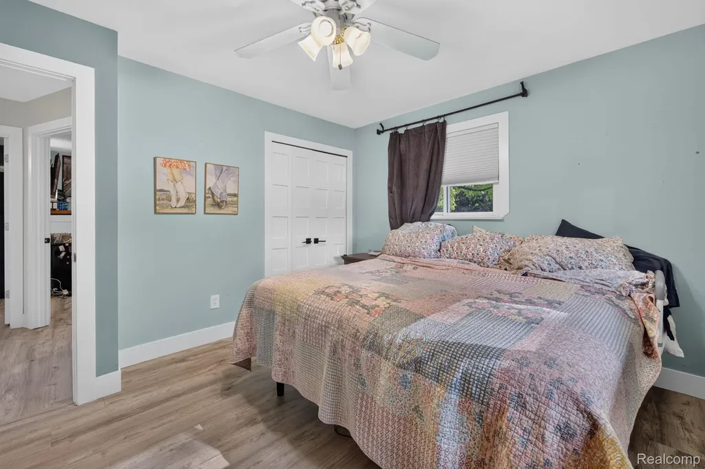 5355 N Seymour Road Flushing Charter Township MI 48433