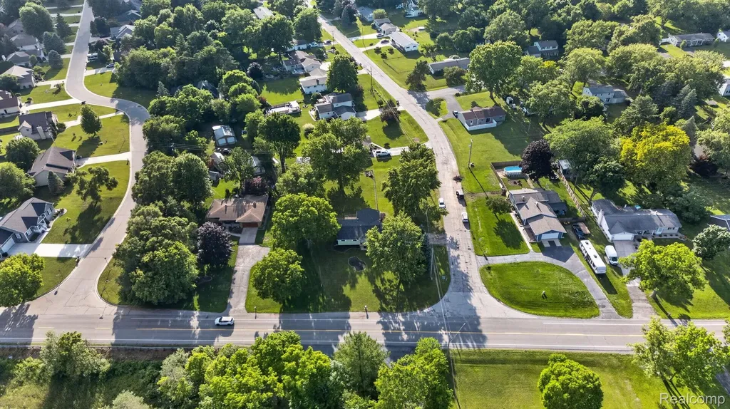 5355 N Seymour Road Flushing Charter Township MI 48433