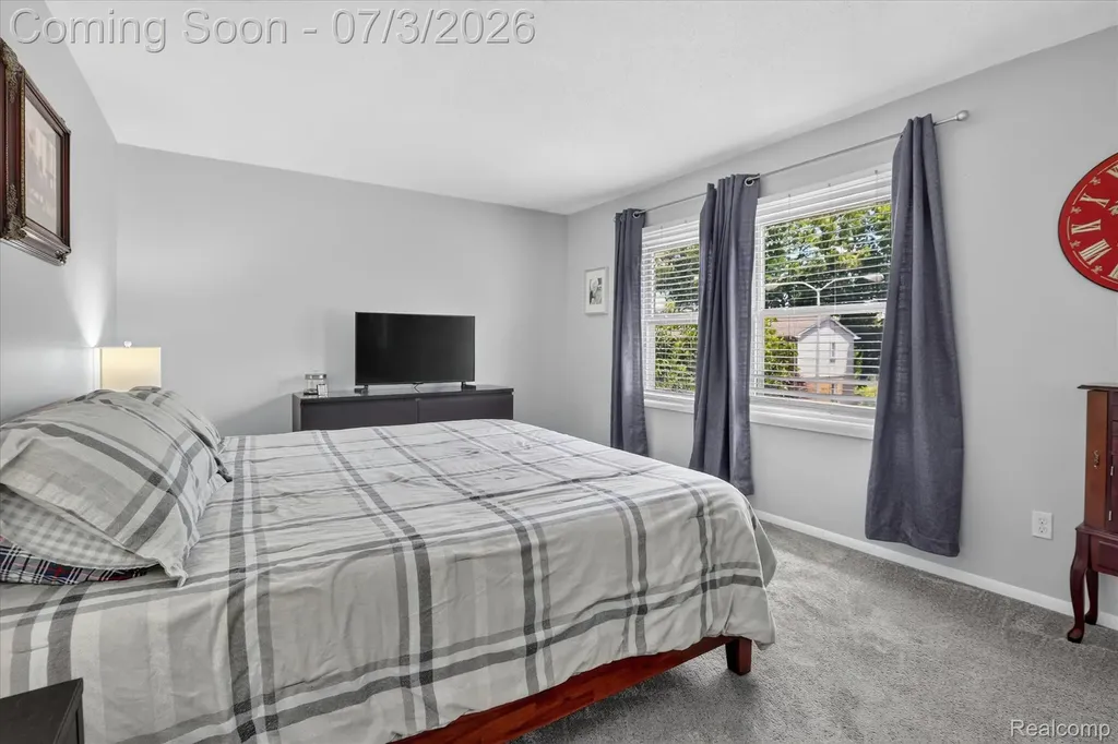 13274 Lake Point Boulevard Van Buren Charter Township MI 48111