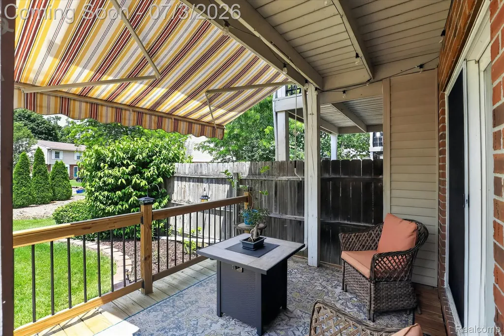 13274 Lake Point Boulevard Van Buren Charter Township MI 48111