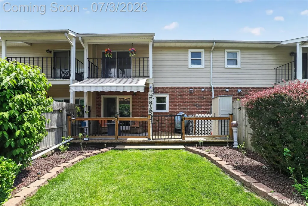 13274 Lake Point Boulevard Van Buren Charter Township MI 48111