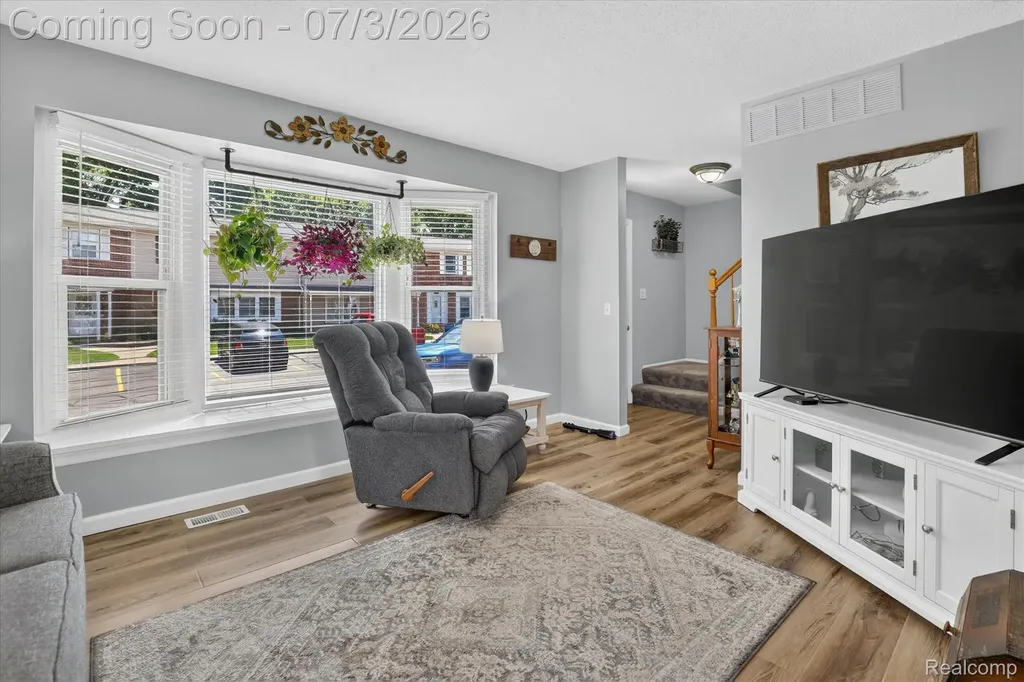 13274 Lake Point Boulevard Van Buren Charter Township MI 48111
