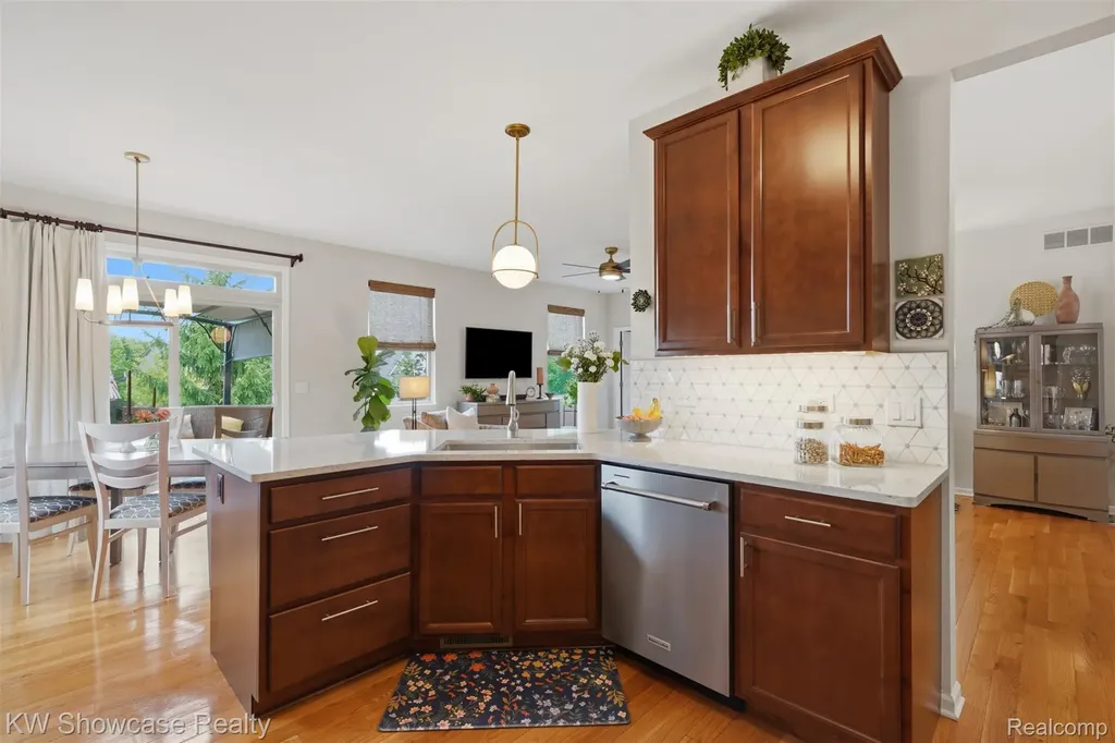 2265 Brigantine Commerce Charter Township MI 48382