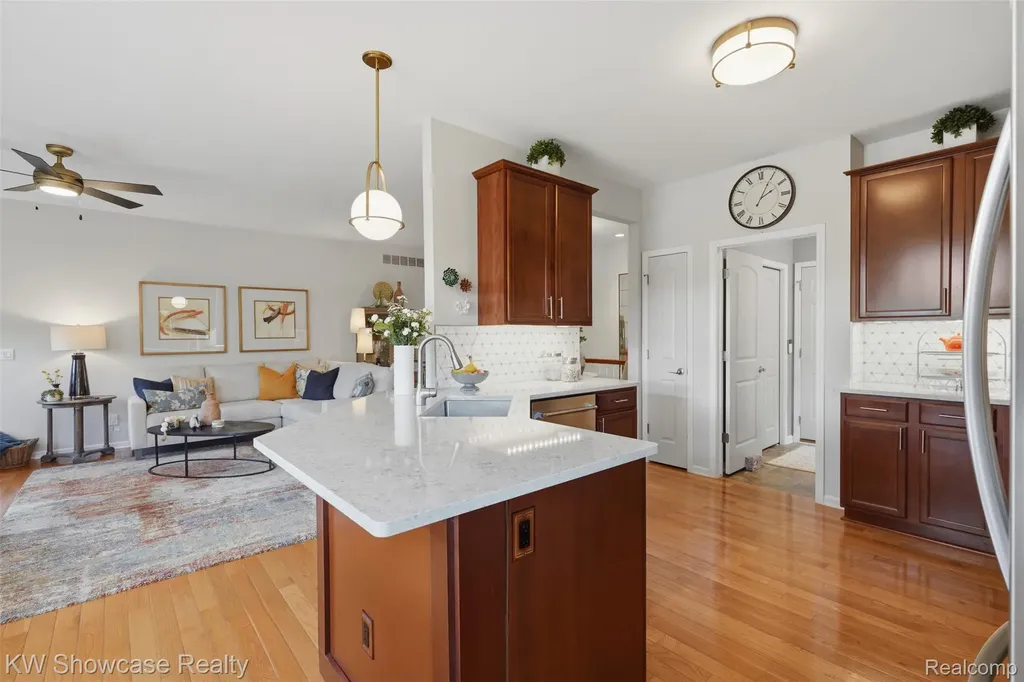 2265 Brigantine Commerce Charter Township MI 48382