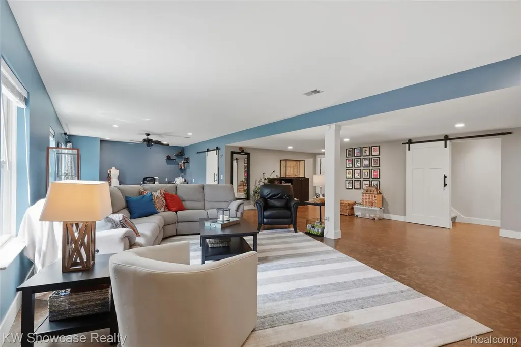 2265 Brigantine Commerce Charter Township MI 48382