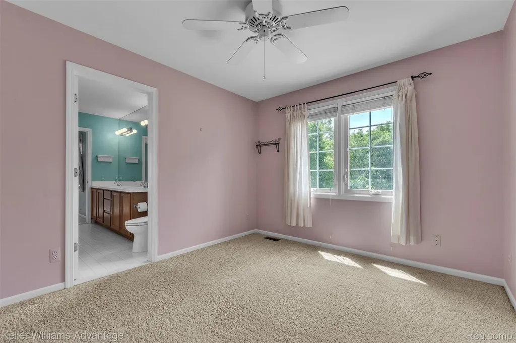 6865 Kings Mill Drive Canton Charter Township MI 48187