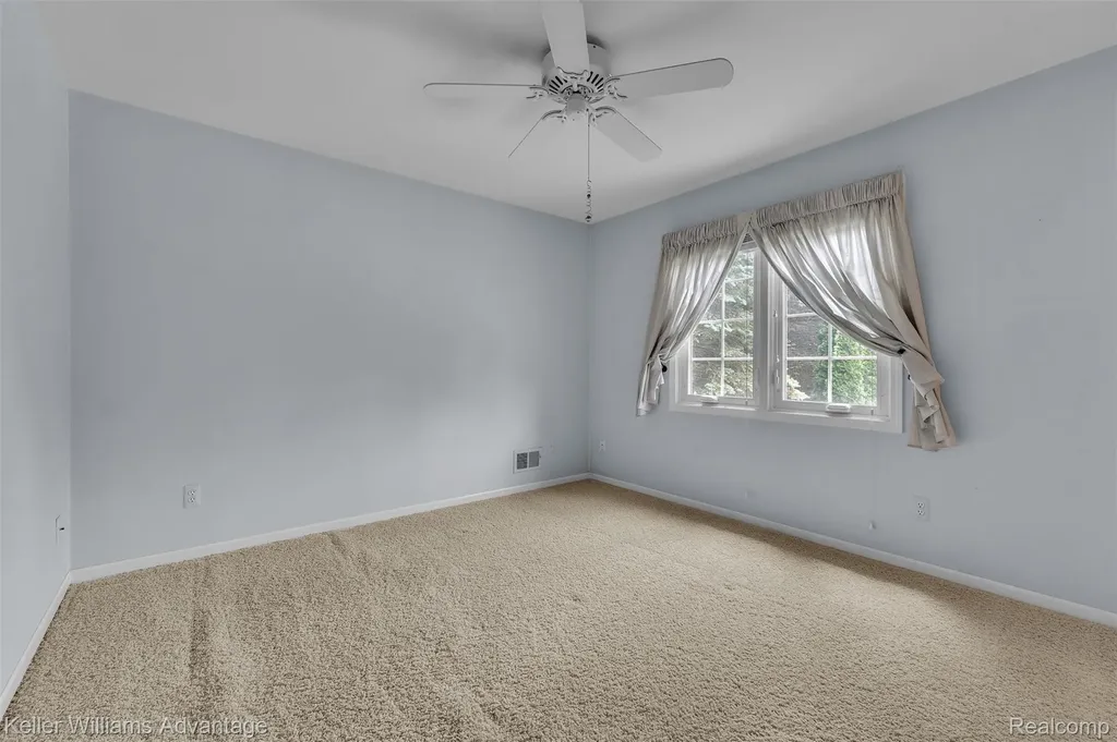 6865 Kings Mill Drive Canton Charter Township MI 48187