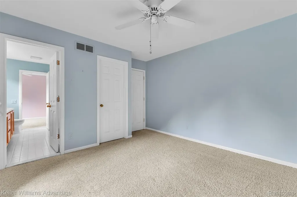 6865 Kings Mill Drive Canton Charter Township MI 48187
