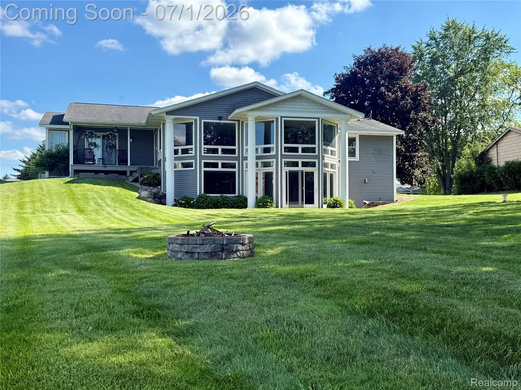 3780 Lake Lapeer Drive Elba Township MI 48455