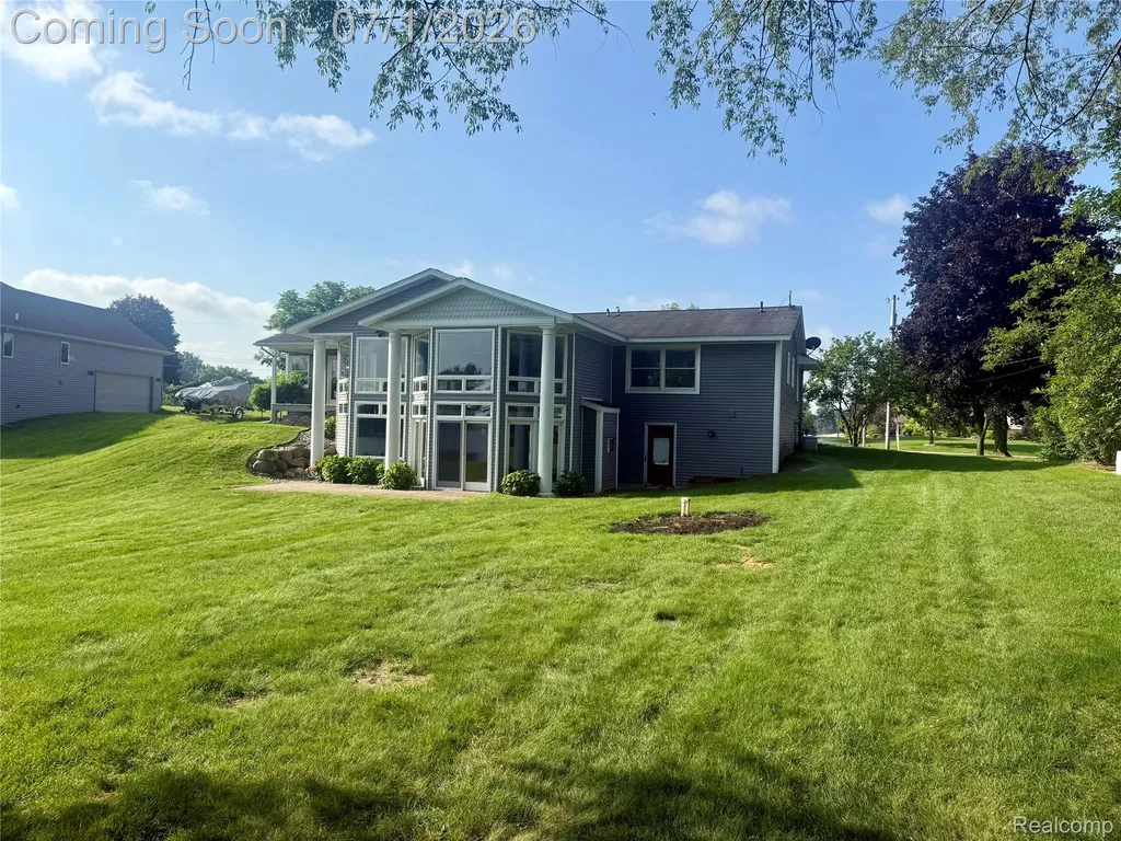 3780 Lake Lapeer Drive Elba Township MI 48455
