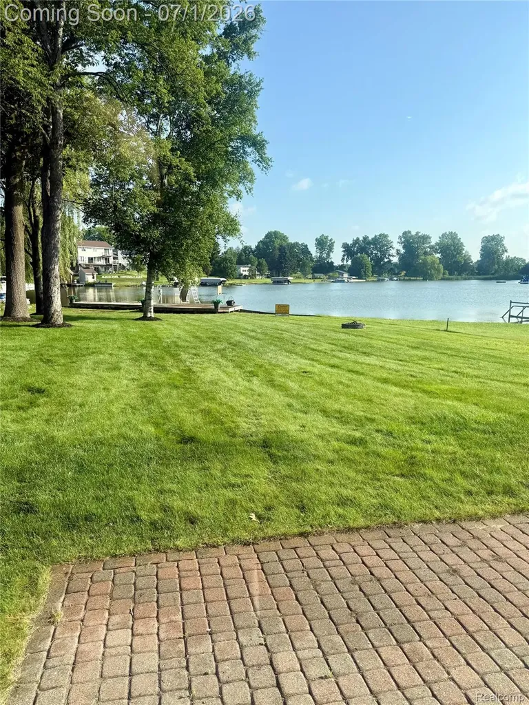 3780 Lake Lapeer Drive Elba Township MI 48455