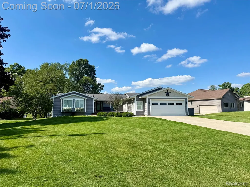 3780 Lake Lapeer Drive Elba Township MI 48455