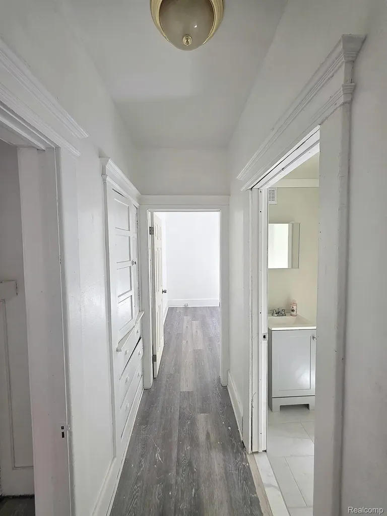 47 Pilgrim Street Highland Park City MI 48203