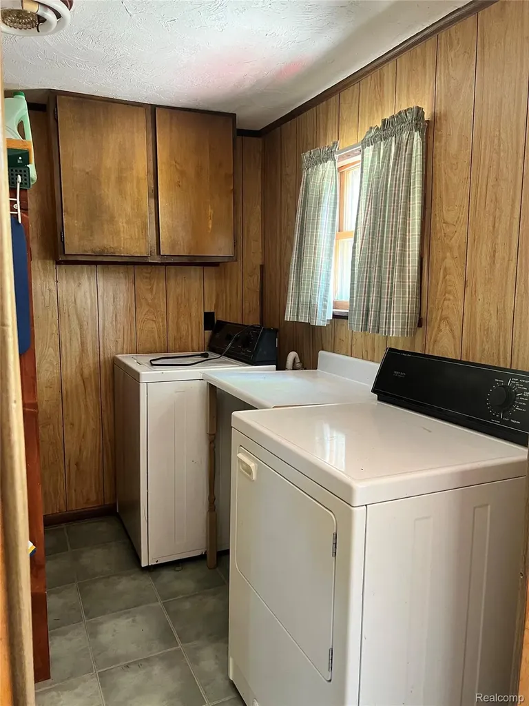 3567 Coveview Drive Hill Township MI 48635