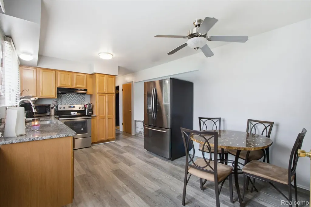 23707 Thornton Street Clinton Charter Township MI 48035