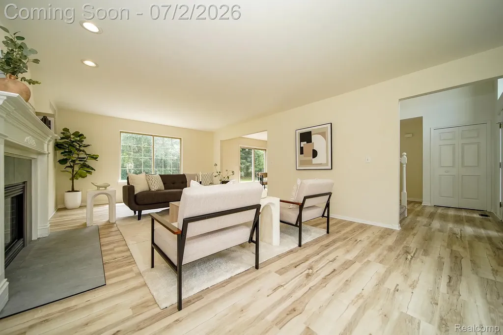 5558 Bedell Road Sterling Heights City MI 48310