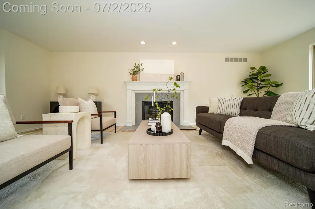 5558 Bedell Road Sterling Heights City MI 48310