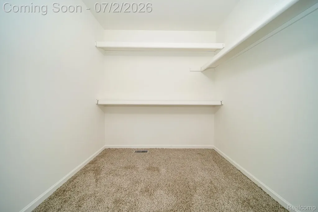 5558 Bedell Road Sterling Heights City MI 48310