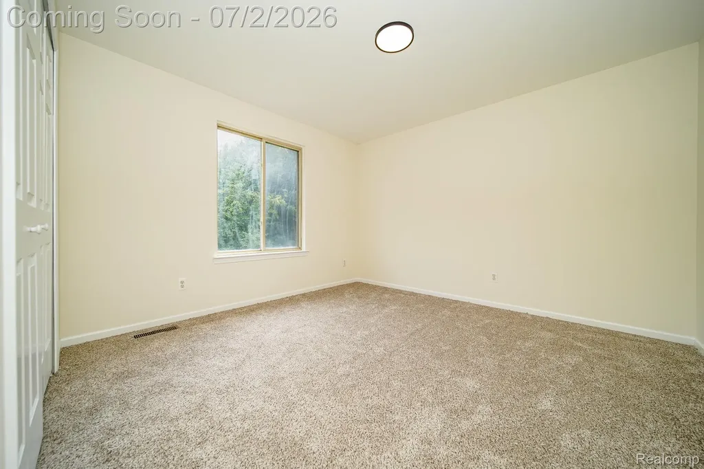 5558 Bedell Road Sterling Heights City MI 48310