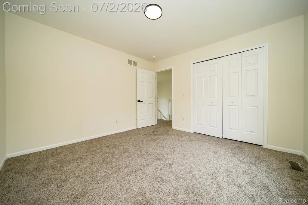 5558 Bedell Road Sterling Heights City MI 48310