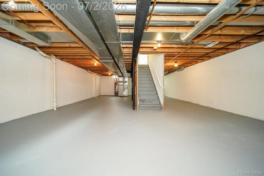 5558 Bedell Road Sterling Heights City MI 48310