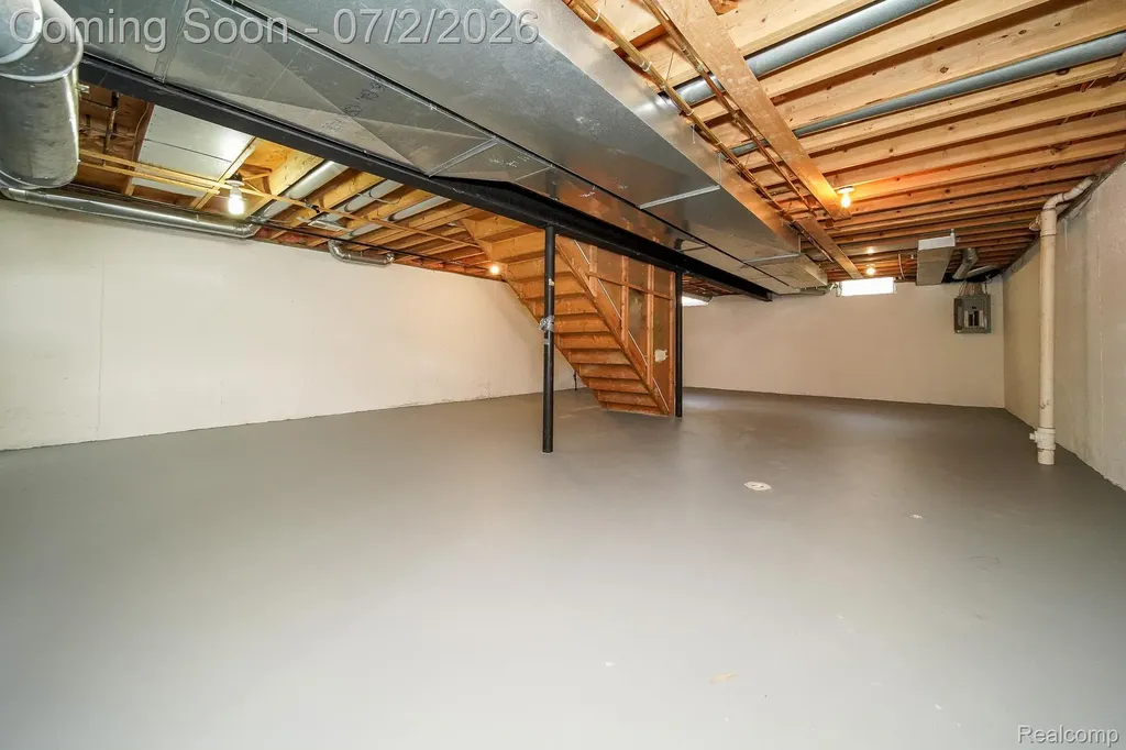 5558 Bedell Road Sterling Heights City MI 48310