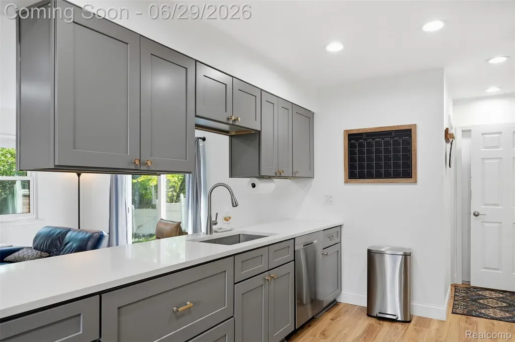 45179 Rudgate Road Canton Charter Township MI 48188