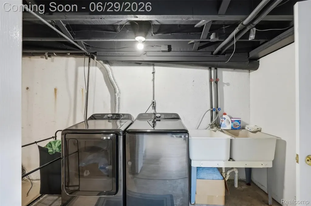 45179 Rudgate Road Canton Charter Township MI 48188