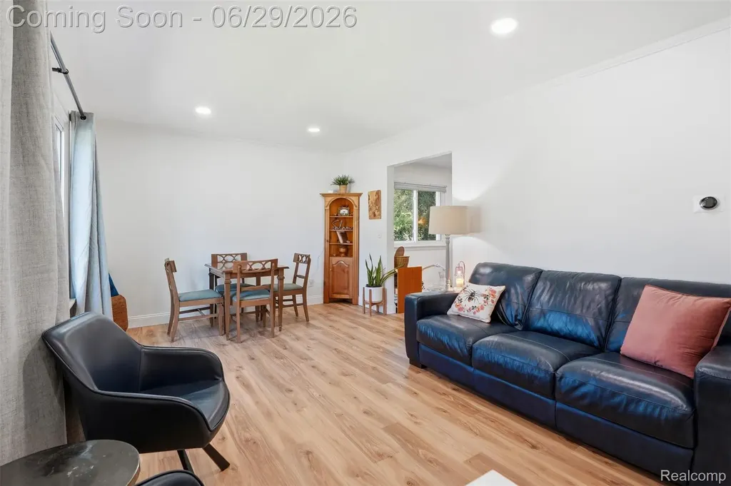 45179 Rudgate Road Canton Charter Township MI 48188