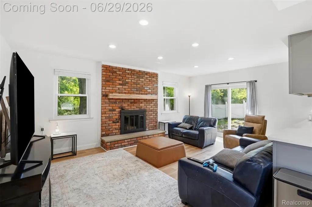 45179 Rudgate Road Canton Charter Township MI 48188