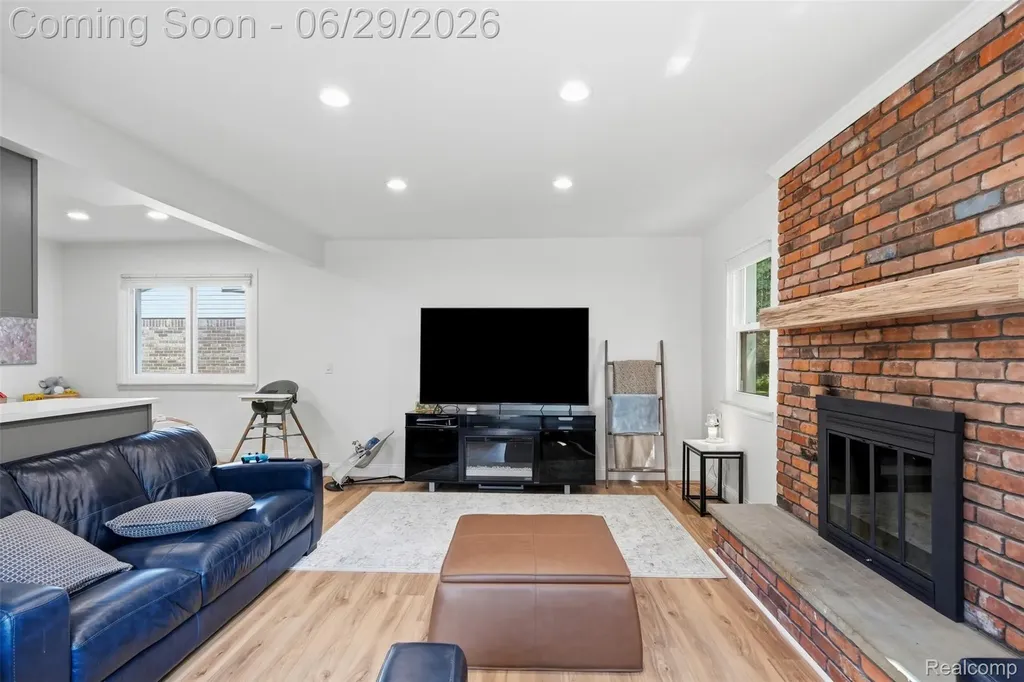 45179 Rudgate Road Canton Charter Township MI 48188