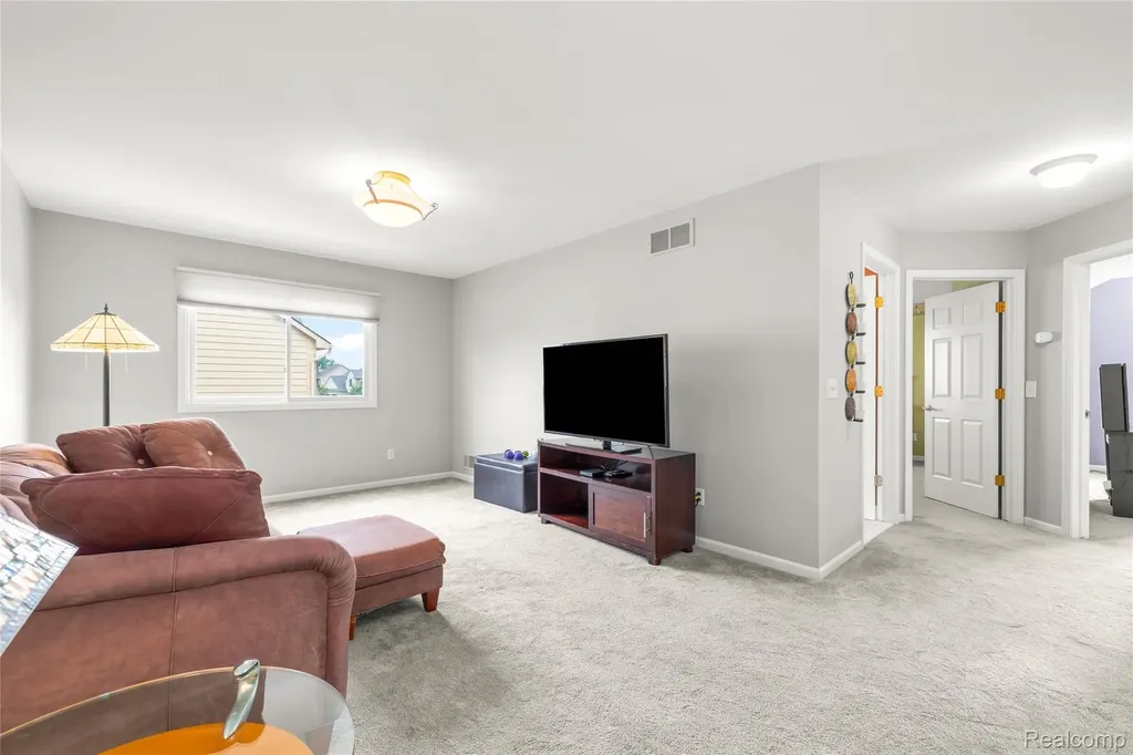 51037 Weston Drive Plymouth Charter Township MI 48170