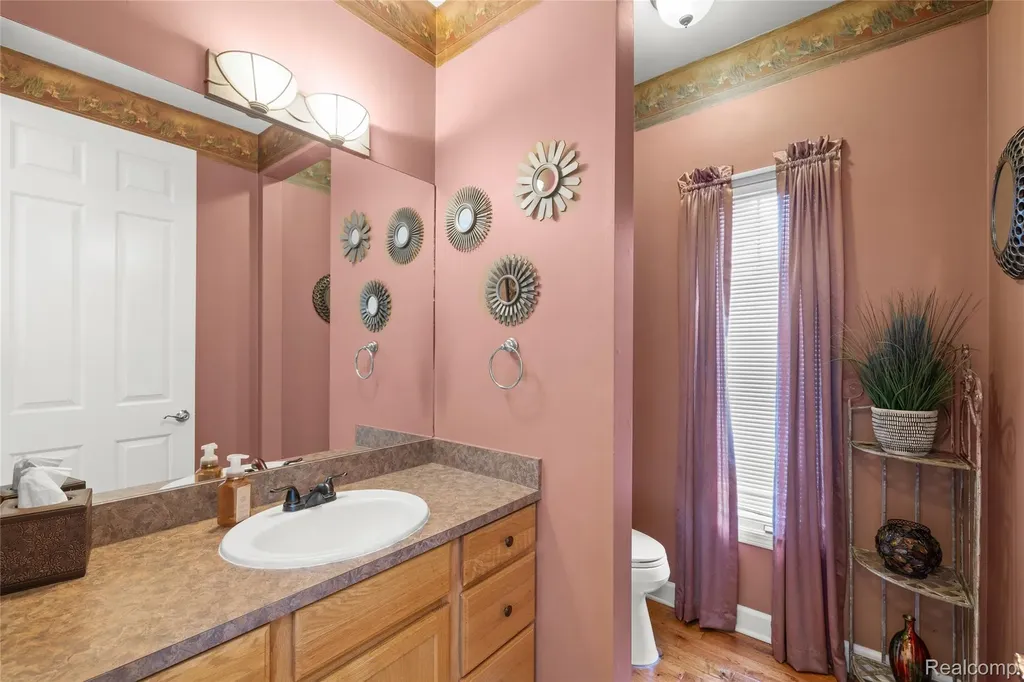 51037 Weston Drive Plymouth Charter Township MI 48170