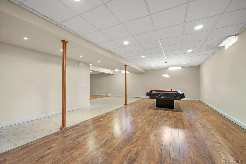 51037 Weston Drive Plymouth Charter Township MI 48170