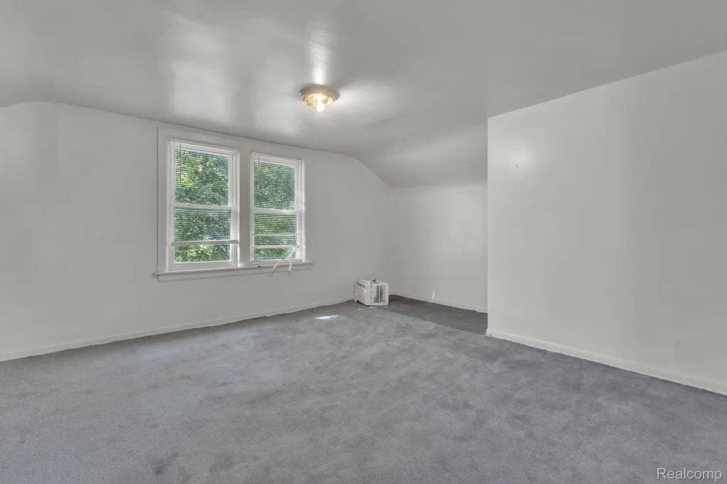 4877 Maynard Street Detroit City MI 48215