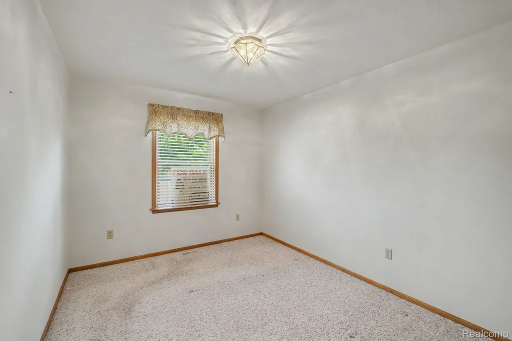 4392 Springbrook Drive Swartz Creek City MI 48473