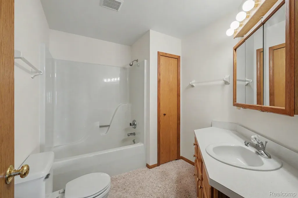 4392 Springbrook Drive Swartz Creek City MI 48473
