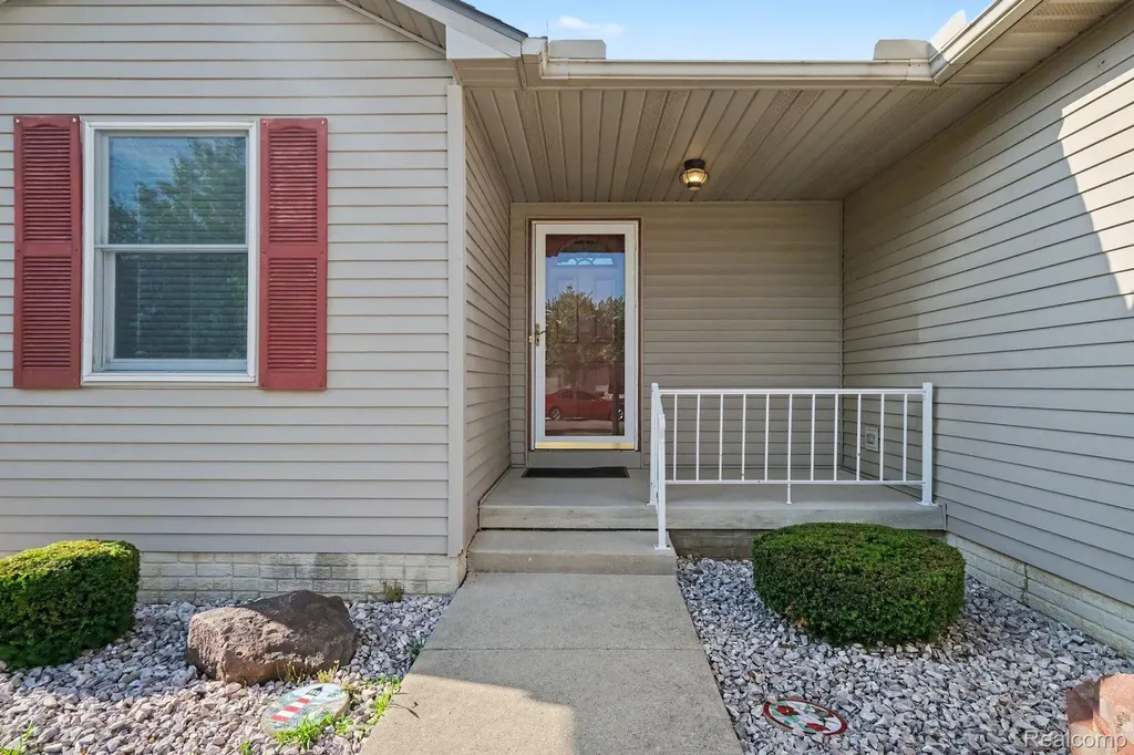 4392 Springbrook Drive Swartz Creek City MI 48473