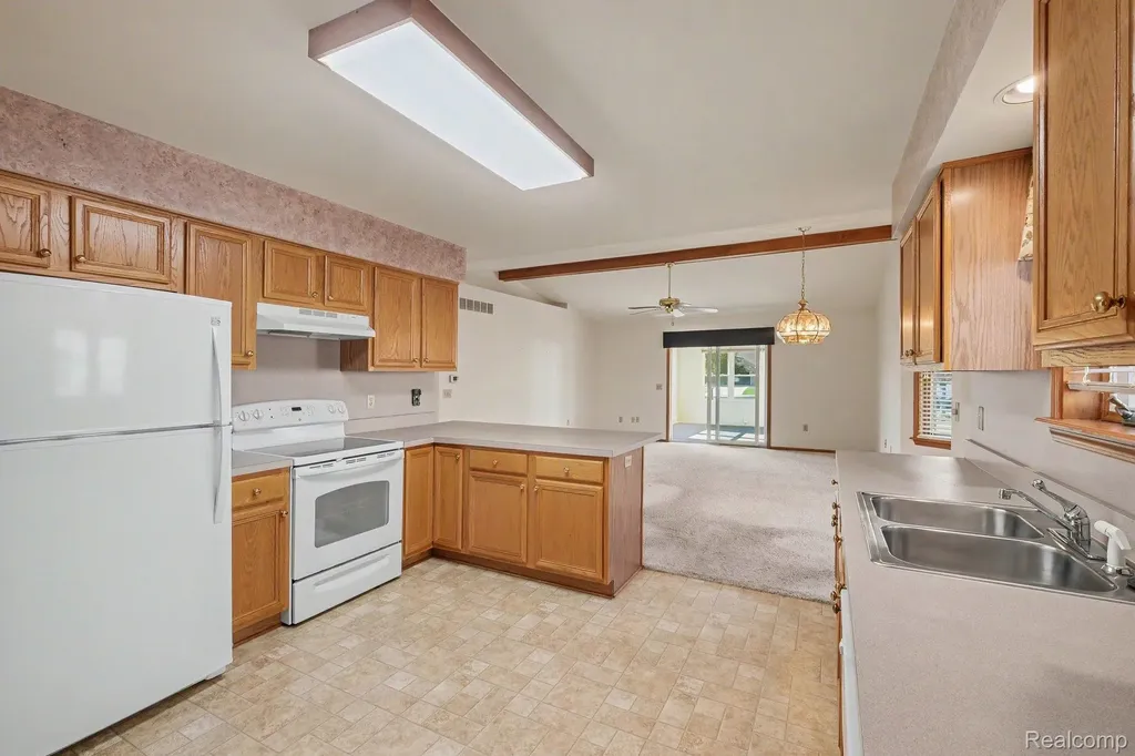 4392 Springbrook Drive Swartz Creek City MI 48473