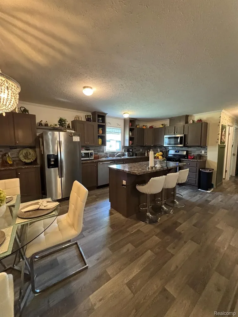 4101 S Sheridan Lennon Village MI 48449
