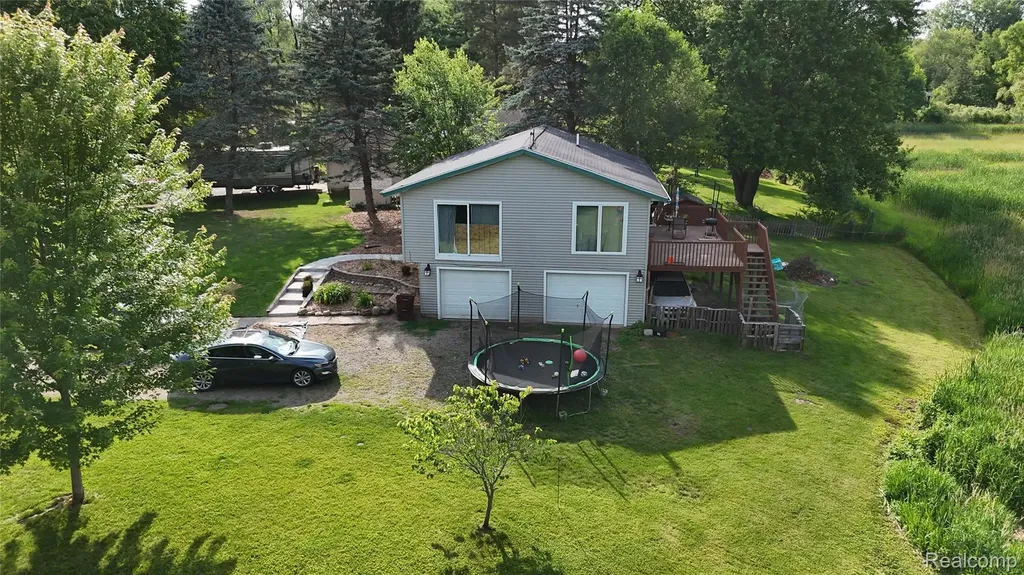 7915 Hillcrest Drive Sciota Township MI 48848
