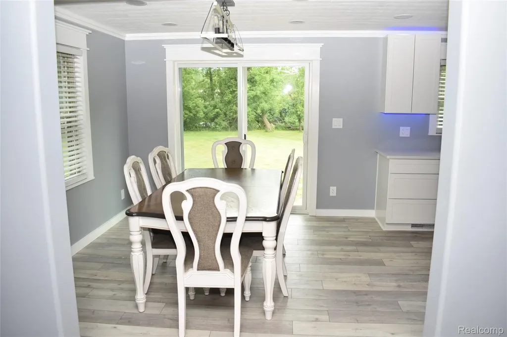 2580 Harvest Hill Brighton Township MI 48114