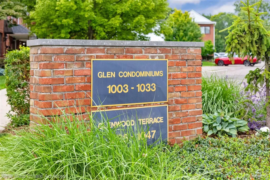 1005 N Old Woodward Avenue Birmingham City MI 48009