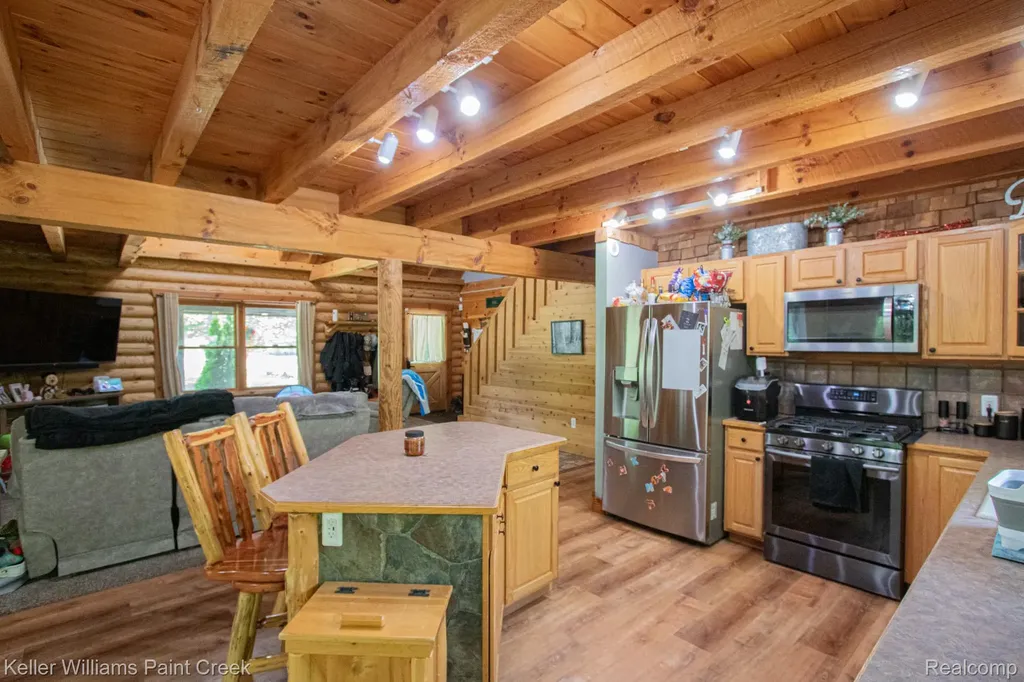 5104 Ravenswood Road Kimball Township MI 48074