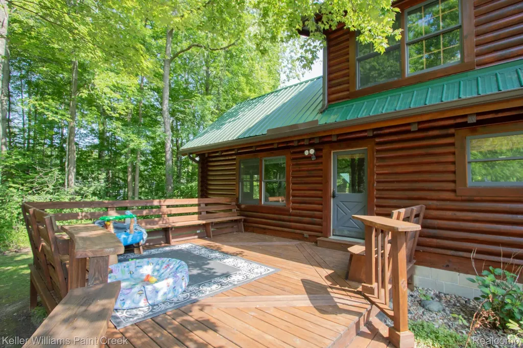 5104 Ravenswood Road Kimball Township MI 48074