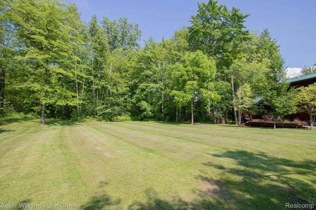 5104 Ravenswood Road Kimball Township MI 48074