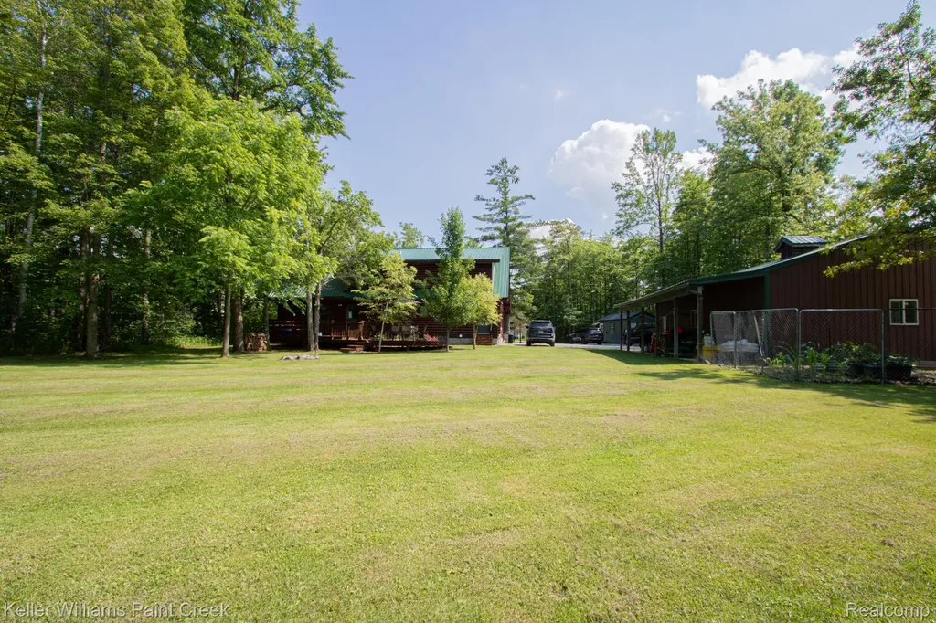 5104 Ravenswood Road Kimball Township MI 48074